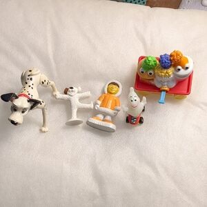 happy meal toys 101 dalmations, to go meal, skateboarding ghost...